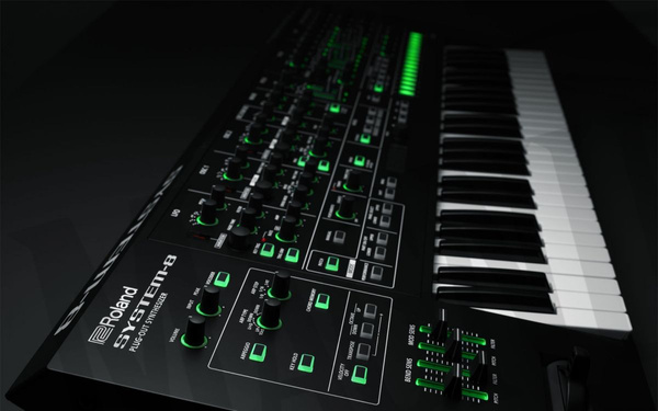 Roland SYSTEM-8 syntezator