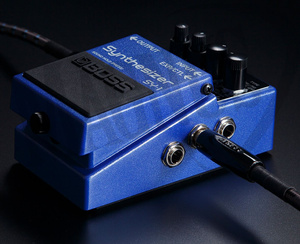 Boss SY-1 efekt gitarowy