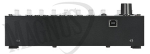 Korg SQ-1 syntezator