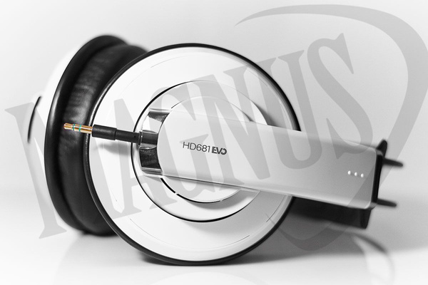 Superlux HD-681EVO mkII White + pady welurowe słuchawki studyjne