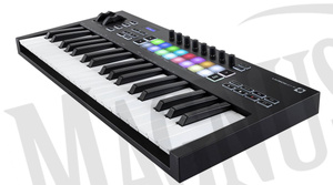 Novation Launchkey 37 MK3 kontroler