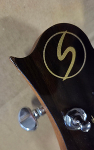 Samick UK-70B NS - ukulele barytonowe - Uszkodzone