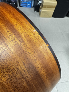 Furch  BLUE OMc-CM  gitara elektroakustyczna - ekspozycja