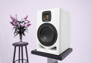 Adam Audio A7V Arctic White aktywny monitor studyjny
