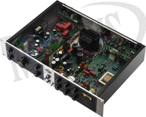Universal Audio 6176 Vintage Channel Strip  - 3 lata gwarancji po rejestracji