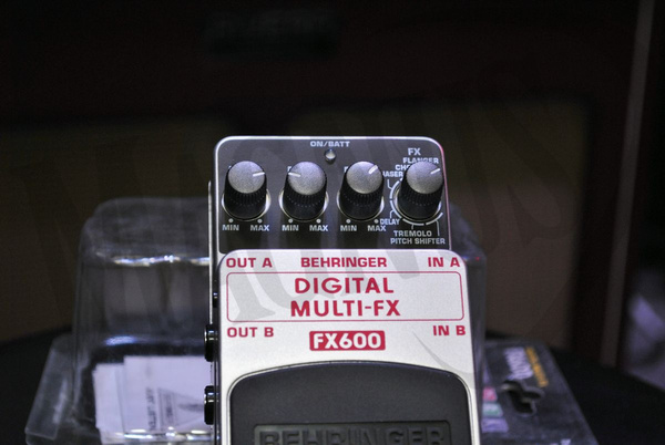 Behringer FX-600 - Digital Multi-FX efekt gitarowy