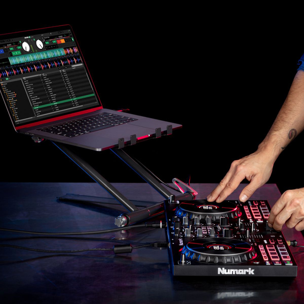 Numark Mixtrack Platinum FX 4-kanałowy kontroler DJ z wyświetlaczami