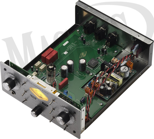 Universal Audio 710 Twin-Finity  - 3 lata gwarancji po rejestracji