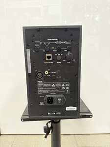 ADAM Audio A4V aktywny monitor studyjny - ekspozycja