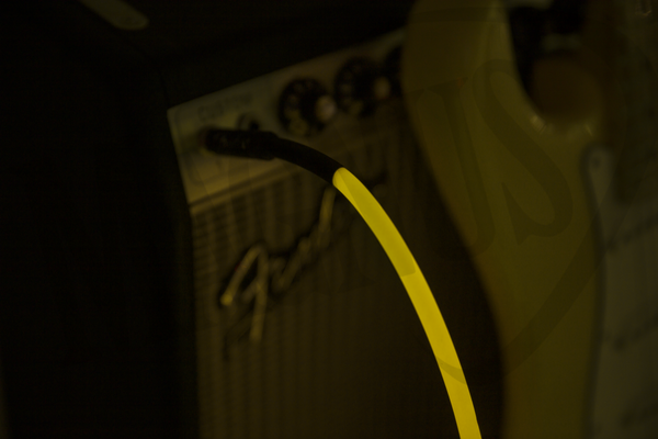 Fender Professional Series Glow in the Dark Cable Orange 10′ kabel gitarowy kabel instrumentalny