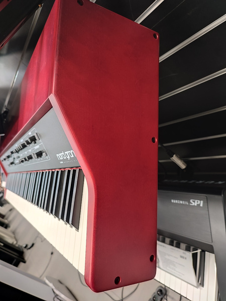 Nord Grand 2 - stage piano - ekspozycja
