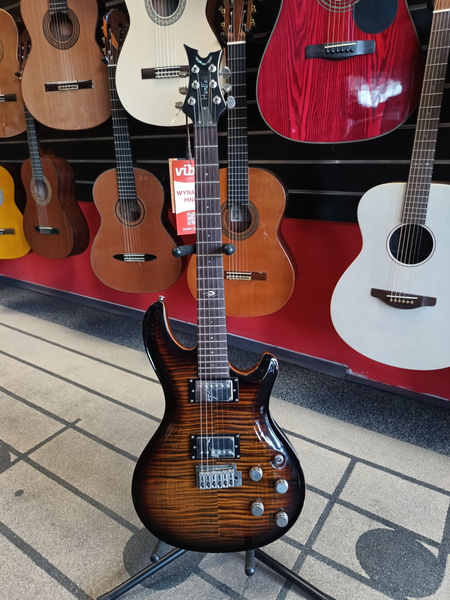 Dean HardTail Select Vibrato TGE -gitara elektryczna - ekspozycja