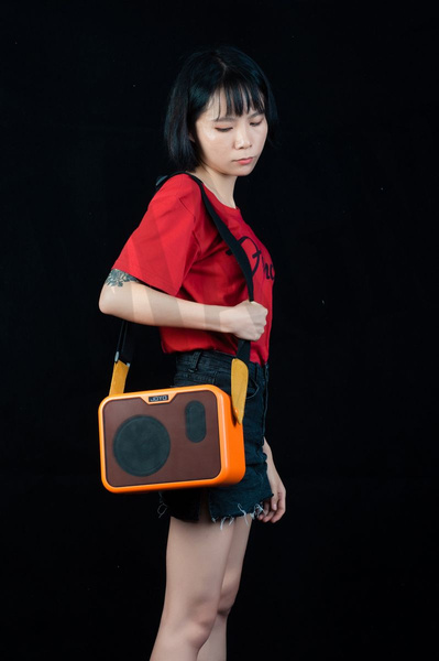 Joyo MA10-A - mobilny wzmacniacz akustyczny 10W (gitara/ukulele) zasilanie bateryjne lub zasilacz 9V w komplecie