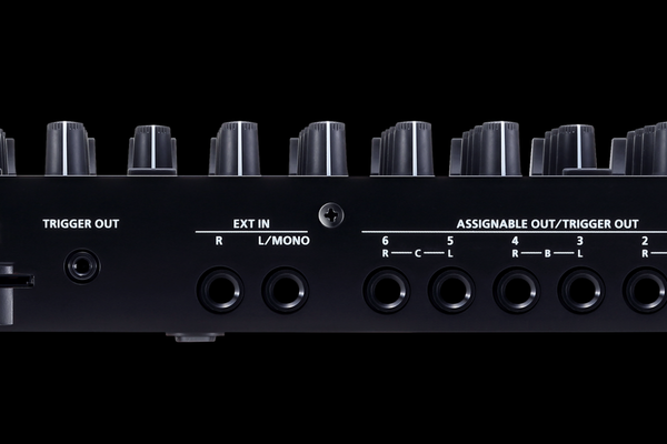Roland TR-8S procesor wokalowy