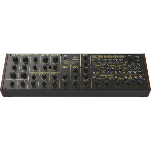 Behringer K-2 syntezator analogowy