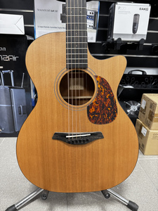 Furch  BLUE OMc-CM  gitara elektroakustyczna - ekspozycja