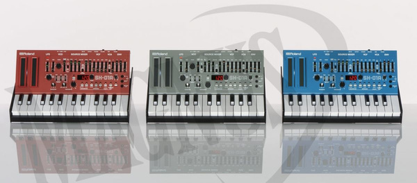 Roland SH-01A syntezator