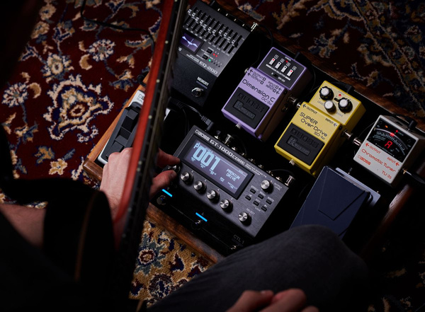 Boss GT-1000 CORE   kontroler gitarowy