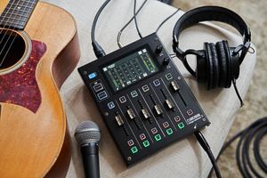 Boss Giccaster 5 mikser audio do streamingu