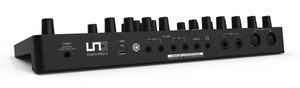 iK Multimedia Uno Synth Pro X syntezator