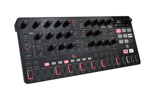 iK Multimedia Uno Synth Pro X syntezator