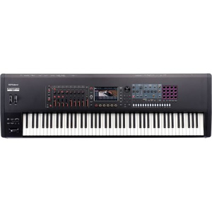 Roland Fantom 8 EX syntezator