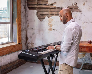 Roland RD-2000 EX - B-stock stage piano