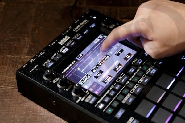Korg Kaoss Replay pad, sampler
