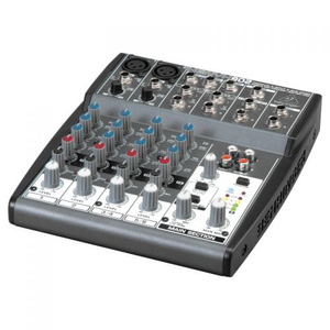 Behringer Xenyx 802 mikser z preampami XENYX