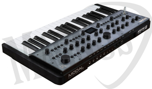 Modal Argon8 syntezator analogowy