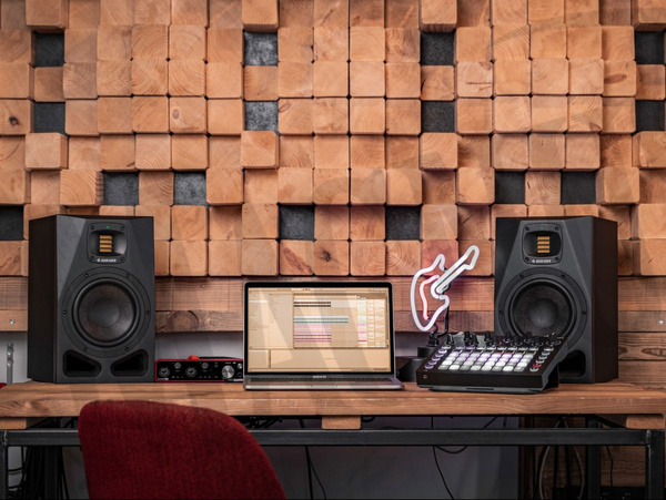 ADAM Audio A7V aktywny monitor studyjny
