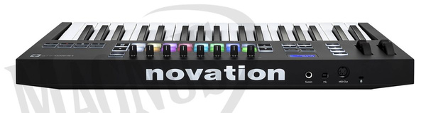 Novation Launchkey 37 MK3 kontroler