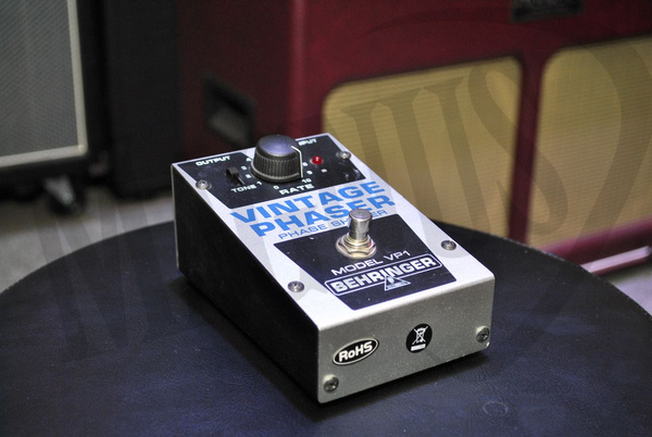 Behringer VP-1 Vintage Phaser efekt gitarowy