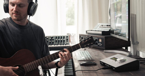 Universal Audio Apollo X4 Gen 2 Studio - interfejs audio Thunderbolt 3