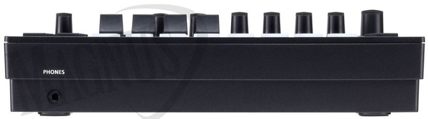 Roland MC-101 kontroler