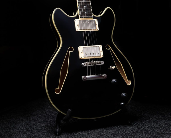 D'Angelico Excel Mini DC Tour Solid Black gitara elektryczna
