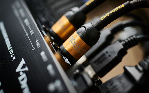 Roland RMIDI-G3  przewód audio