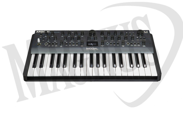 Modal Argon8 syntezator analogowy