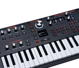 ASM Hydrasynth Explorer syntezator