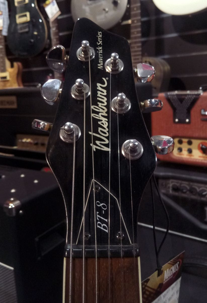 Washburn BT-8 HS Maverick gitara elektryczna - ekspozycja